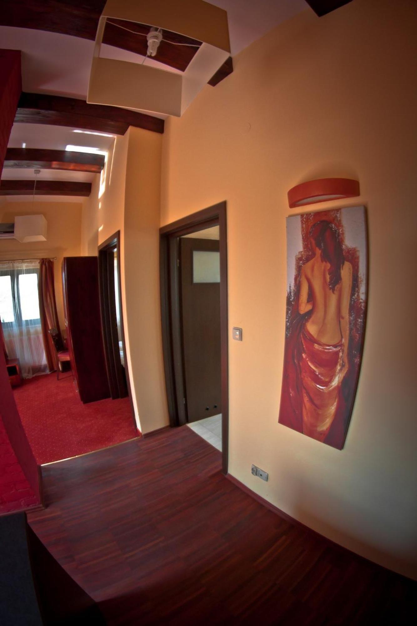 Hotel Dwa Bratanki à Rzeszów Extérieur photo