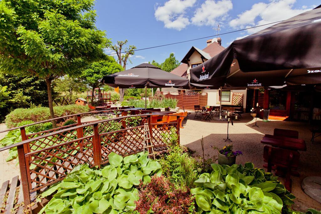 Hotel Dwa Bratanki à Rzeszów Extérieur photo