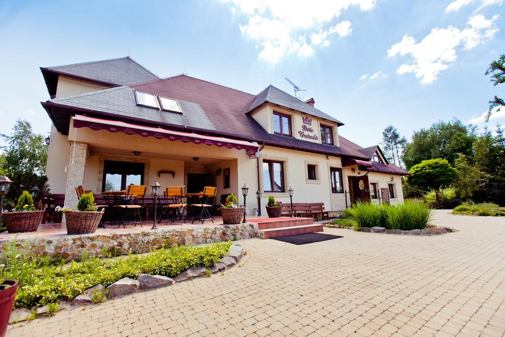 Hotel Dwa Bratanki à Rzeszów Extérieur photo